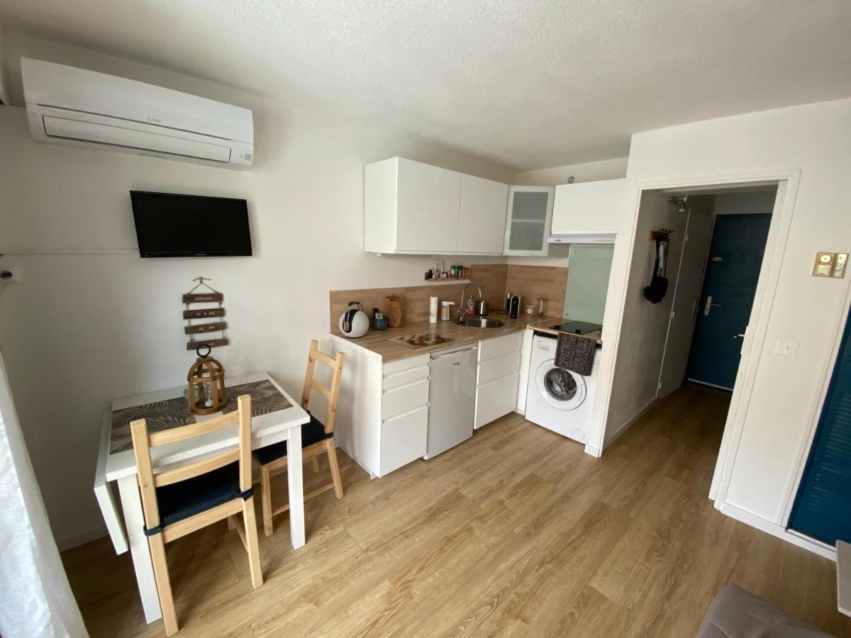 Studio 207-Front De Mer Parking Prive Cavalaire-sur-Mer Exterior foto